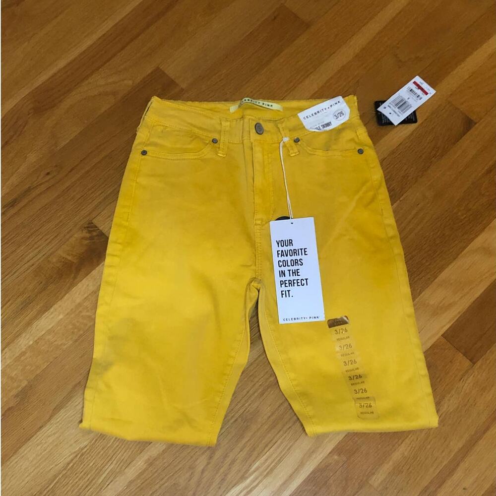 Celebrity Pink Colored Skinny Jeans Size 3